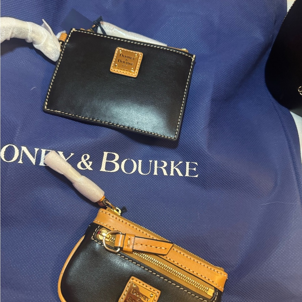 Dooney & Bourke Wexford leather Black and Brown Shoulder Bag Set - Picture 9 of 12